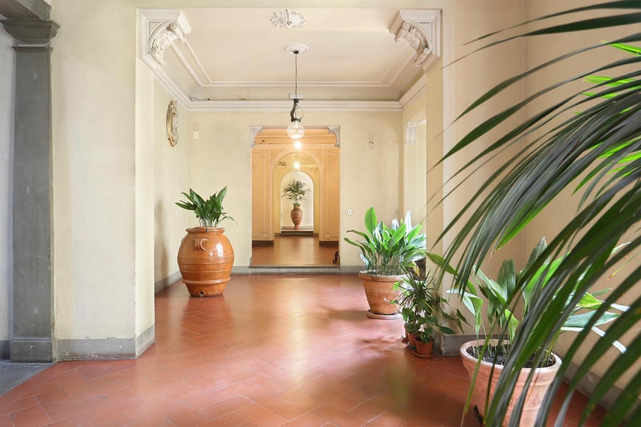 Apt. Perla - Pauline Suites, Palazzo Borghese 佛罗伦萨 外观 照片