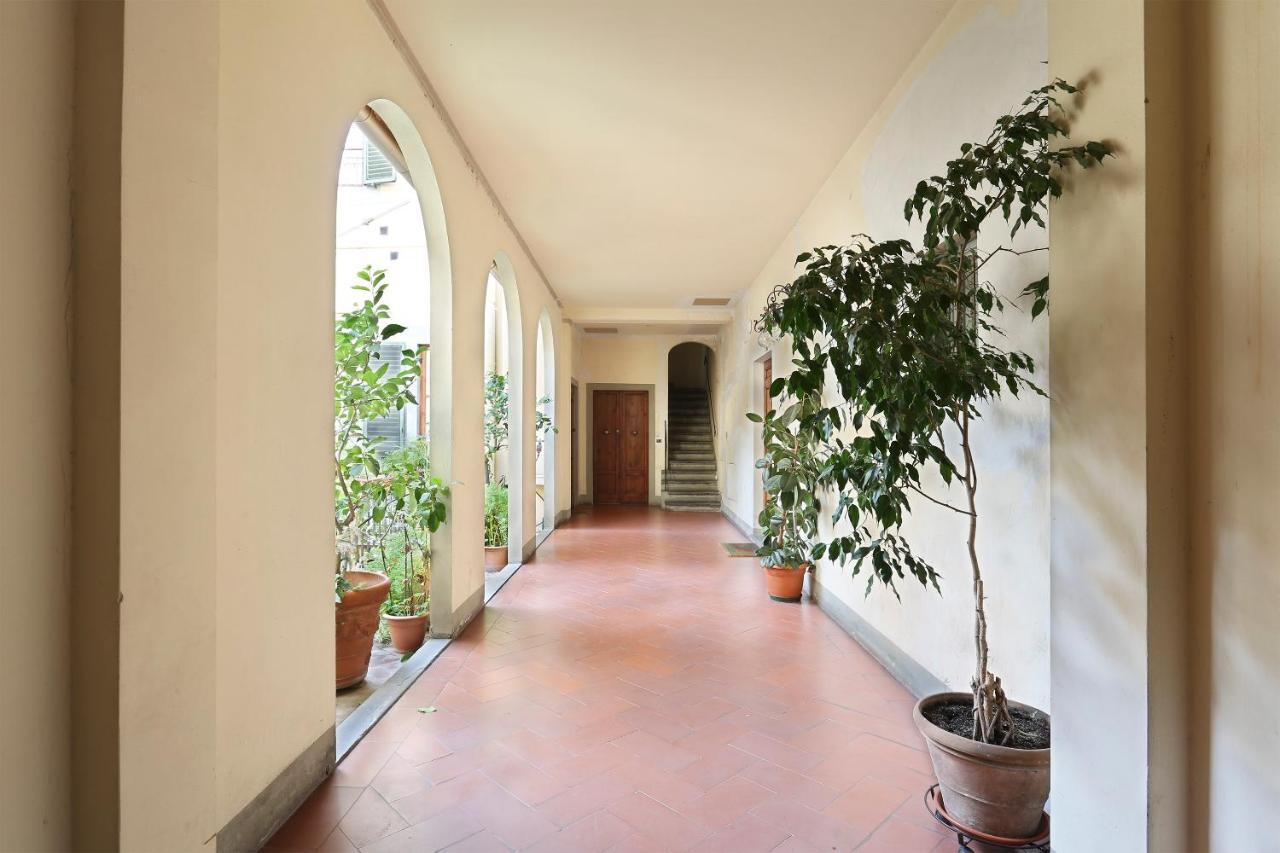 Apt. Perla - Pauline Suites, Palazzo Borghese 佛罗伦萨 外观 照片